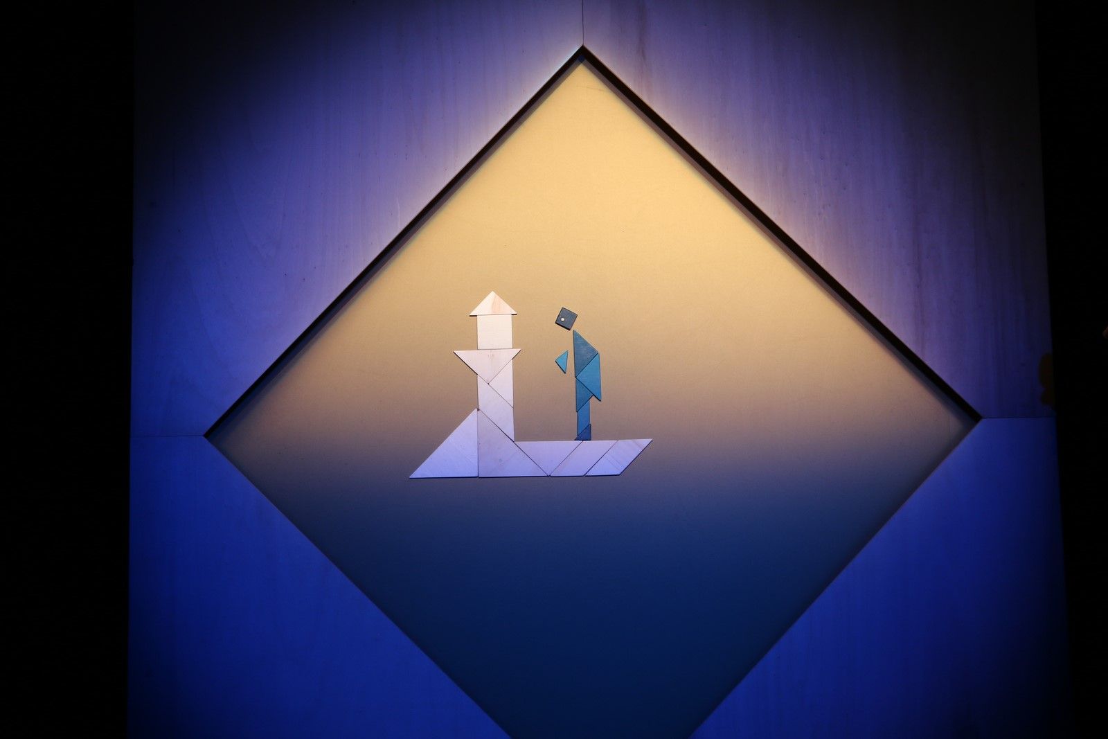 Personnage animé tangram