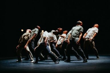 Groupe de danseurs hip-hop